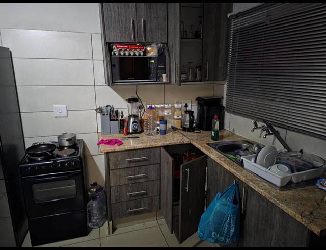 5 BEDROOM HOUSE FOR SALE IN NORKEM PARK